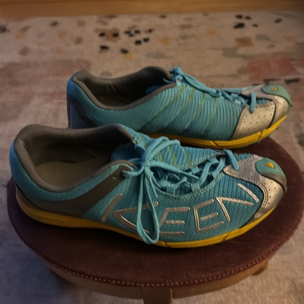 Keen A86 Trail Running shoes - Picture 2 of 7
